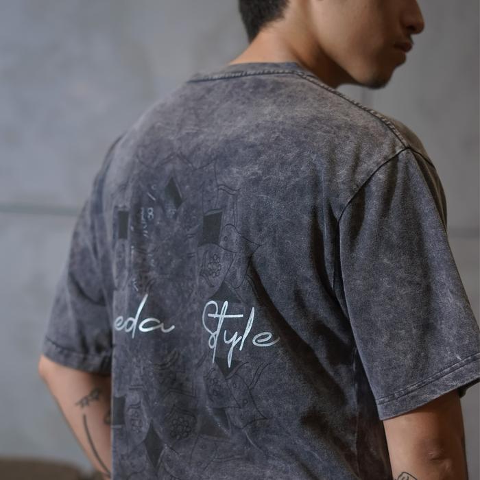 OXEDA Kaos Oversize Pria Graphic Tee Cotton Premium – T Shirt Pria Unisex Sablon Belakang Casual Streetwear - Black Snow - Gambar 3